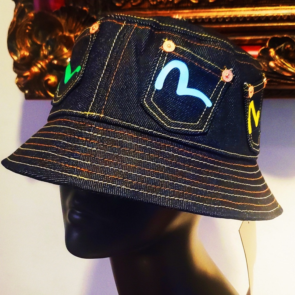 Evisu Multi-color Seagull Print Multi-Pockets Denim Bucket Hat NWT w Bag